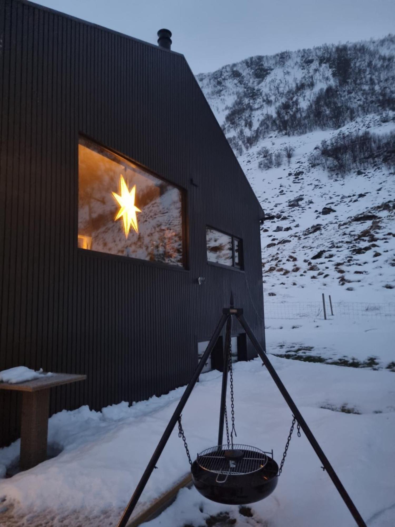 Villa Walter Lofoten With Sauna Kvalnes  Eksteriør billede